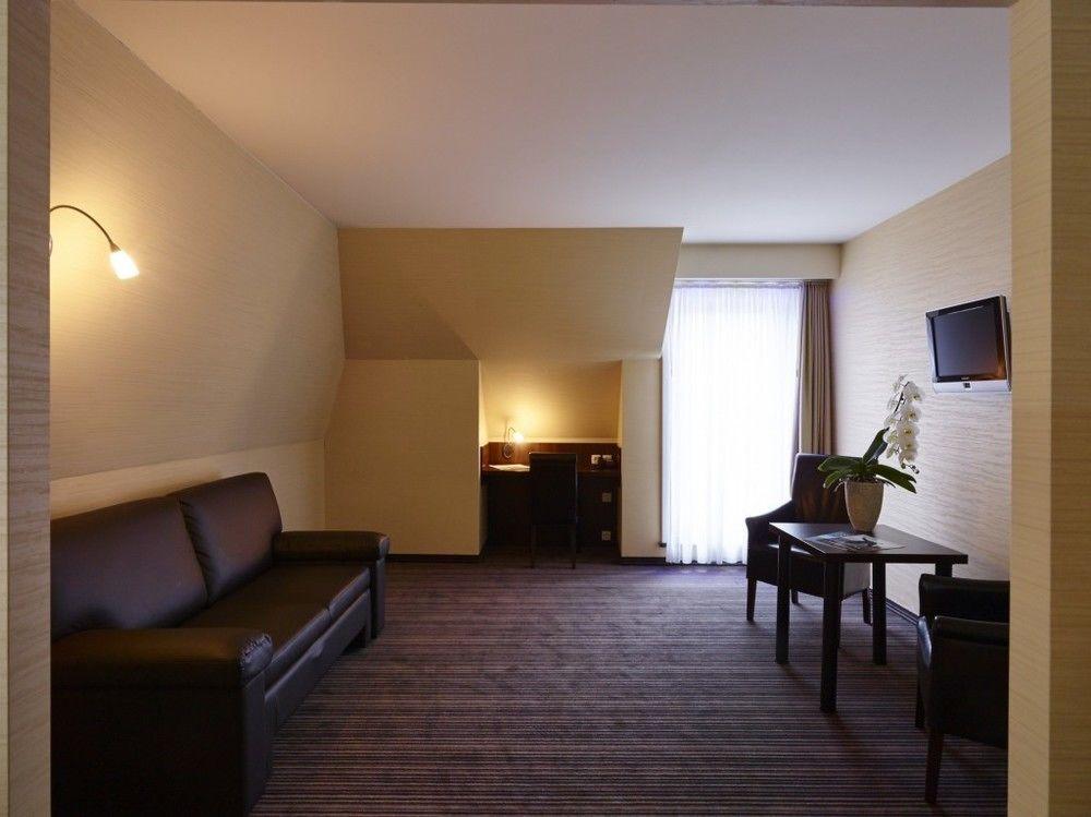 Hotel Europe Остенде Экстерьер фото