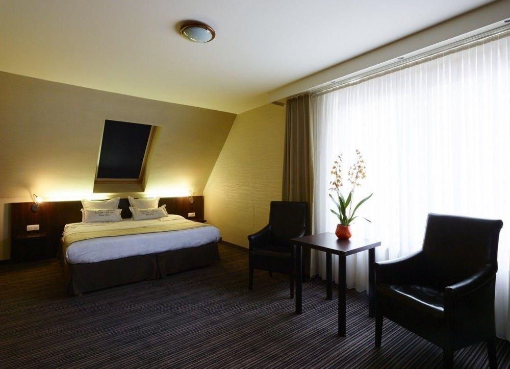 Hotel Europe Остенде Экстерьер фото